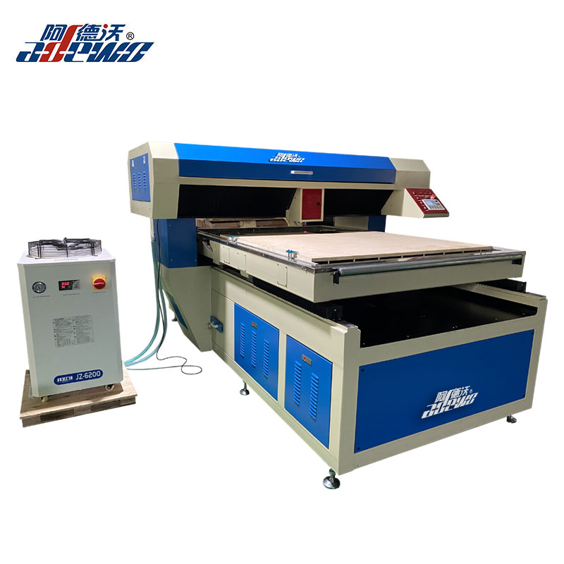 600 Watts Gantry Type Die Tabula Faciens Laser Secans Machina